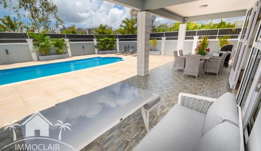 Villa Tropicale, 5 chambres, piscine à 5 min à pied de la plage Mont Choisy